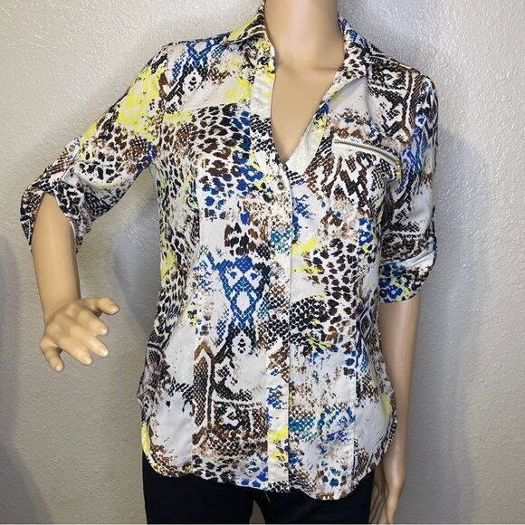 Bebe Serpentine Deep V Button Down Blouse Cream Yellow Blue Brown Size XS - Picture 1 of 16